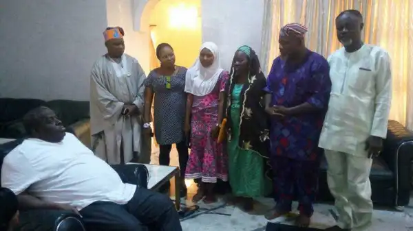 Man Collapses Over Fear Of Losing His House, Buruji Kashamu Comes To His Aid. Photos
